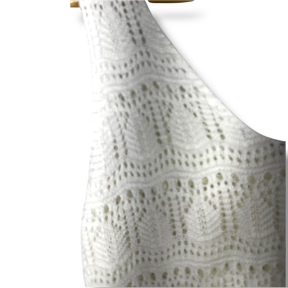 Pointelle Crocheted V Neck Scalloped Hem Tank Sweater, Ivory Cream, Size Large - Picture 5 of 10
